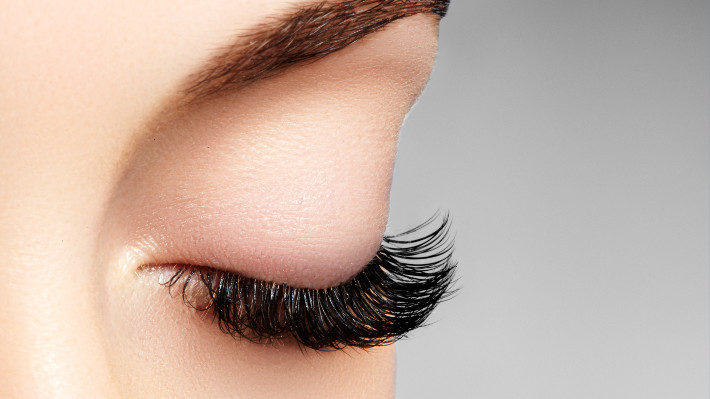 Where Eyelash Extensions are Concerned, Lash Weight Matters!