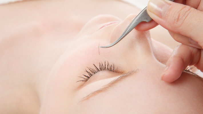 Lash Extension Touch-Ups: What You Need to Know