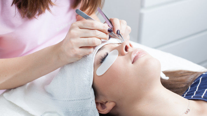 Tips for Finding the Right Lash Salon