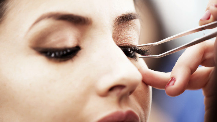 Why DIY Lash Extensions Are Never the Best Option