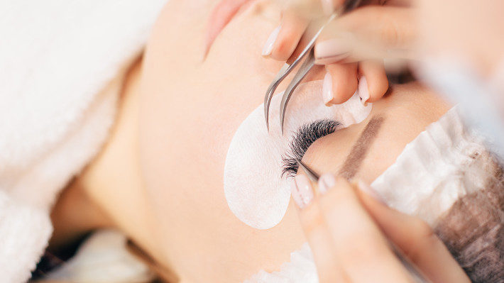 Do You Have a Lash Extension Plan?