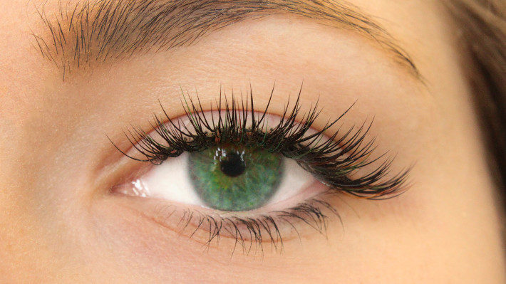 Dispelling the Myth: Lash Extensions and Risks to Your Lash Health