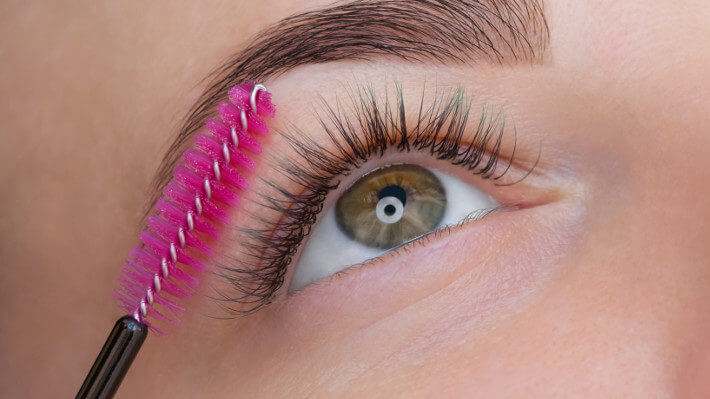 Brush Your Lash Extensions? Here’s Why You Should Do It Daily