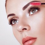 Why You Should Never Forget to Brush Your Lashes